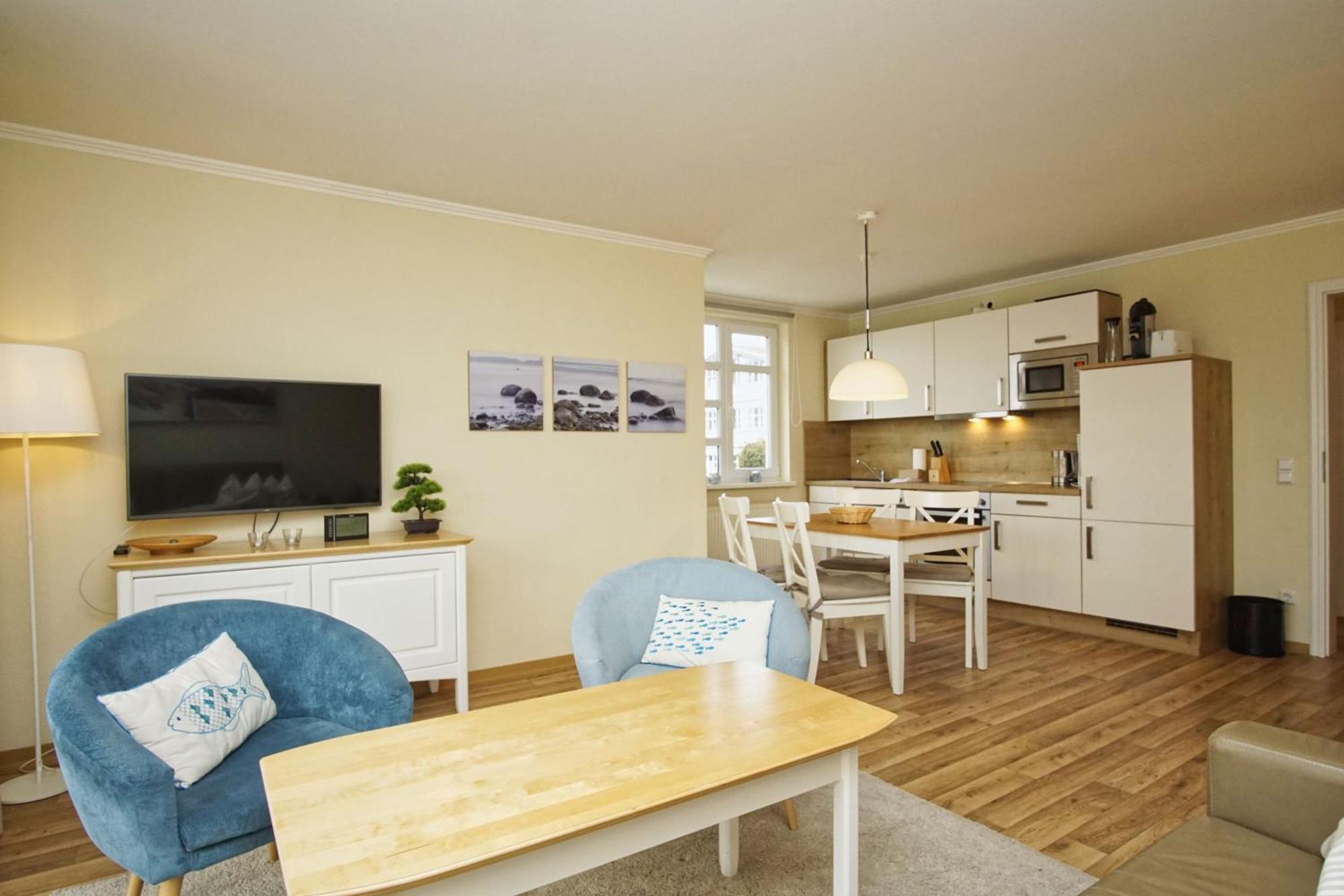 Mit Meerblick Und Balkon, Gratis Nutzung Vom Ahoi Erlebnisbad Und Sauna In Sellin - Meeresblick Fewo 38 เกอเรน ภายนอก รูปภาพ